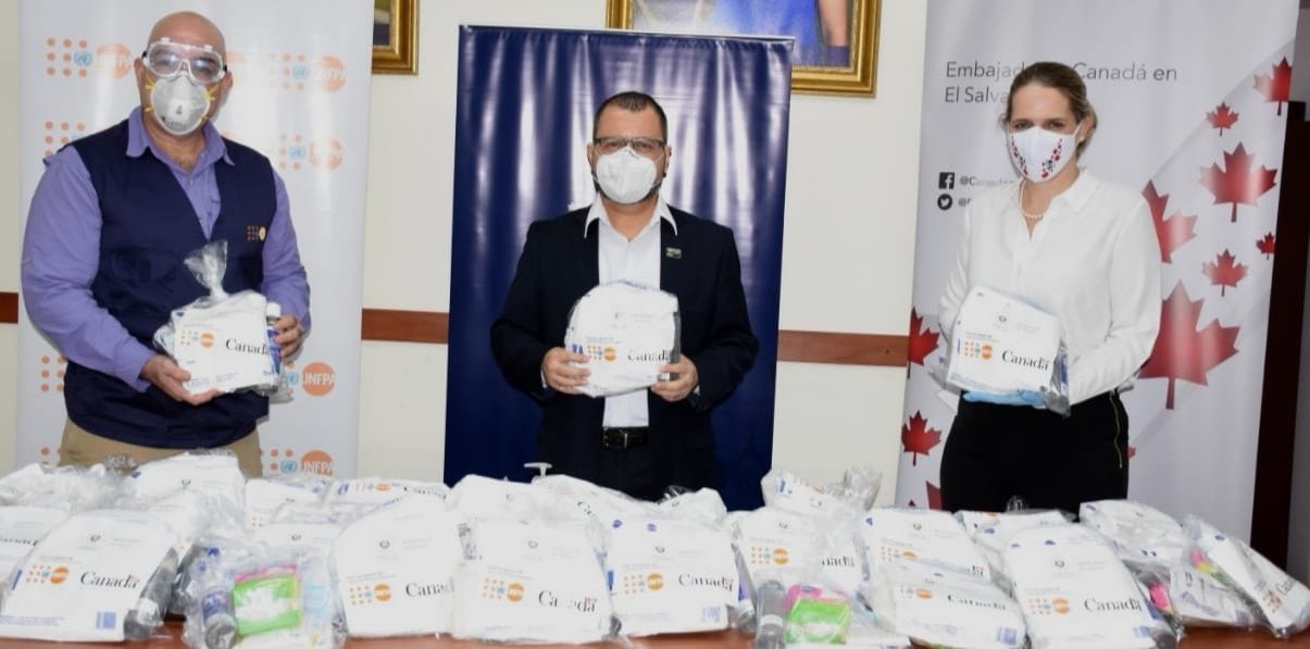 MINSAL recibe donativo de 11,000 kits post-parto de la embajada de Canadá y el UNFPA minsal-recibe-donativo-de-11000-kits-post-parto-de-la-embajada-de-canada-y-el-unfpa
